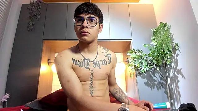 mats_erikson's Live XXX Chat