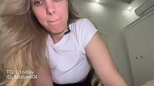 Онлайн чат XXX AIicaparkerc