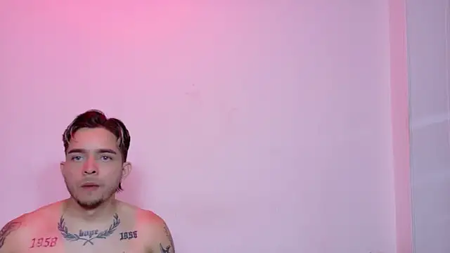 AliceandMax's Live XXX Chat
