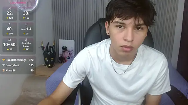 StiwenTwink's Live XXX Chat