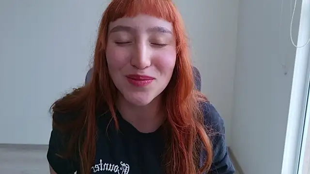 Bethory: онлайн-секс-чат