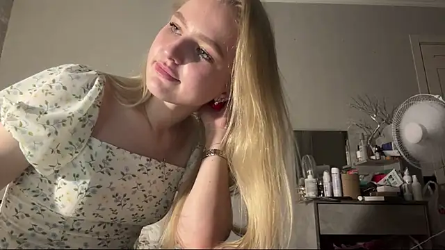 XXX chat uživo modela CatrinaRingquist