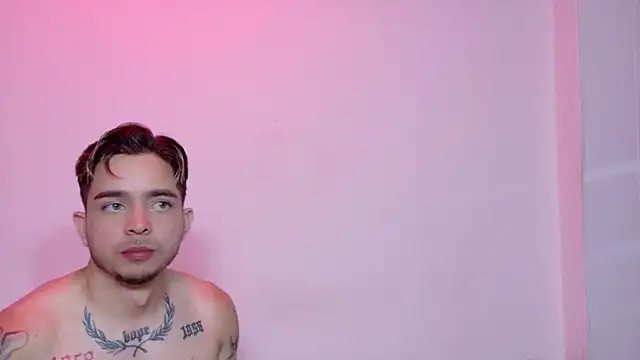 Chat XXX ao vivo de AliceandMax
