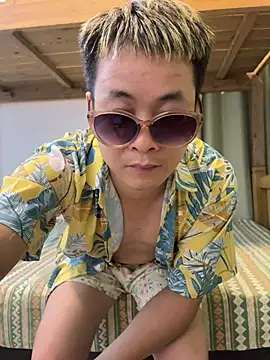 Mackie_1のライブXXXチャット