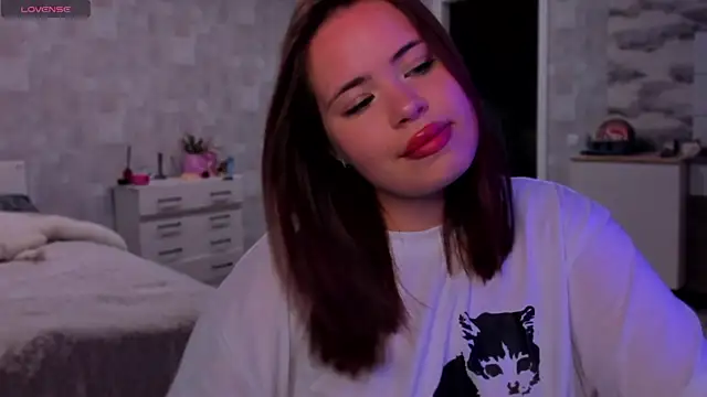 XXX chat uživo modela AngelinaRena