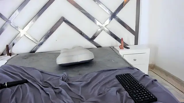 XXX chat uživo modela sienna_glow