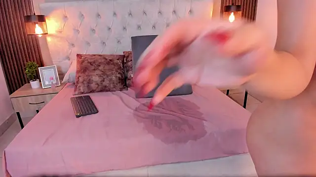 XXX chat uživo modela sarita_casti