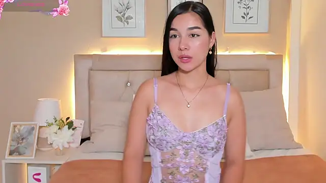 XXX chat uživo modela EmilyWinter_