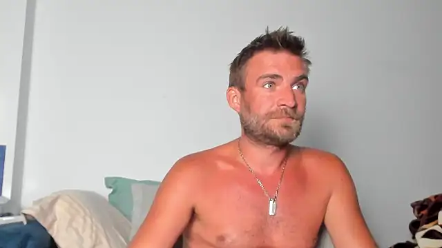 10in_deluxe Webcam show