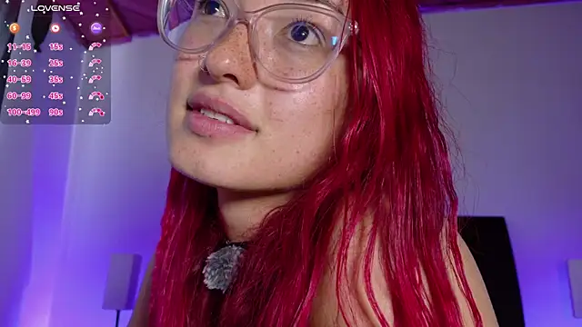 luccycollins_'s Live XXX Chat