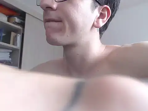 IfindSlav3 Live XXX-chat