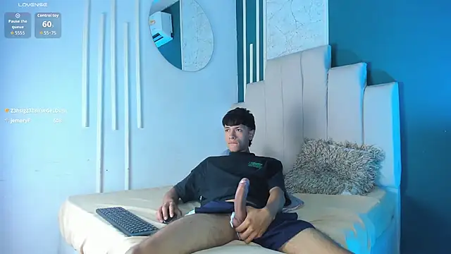 Im_Kael_ Chat XXX in diretta