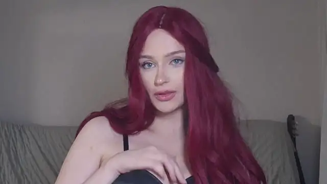 Chatroom XXX en direct de BloomMoon