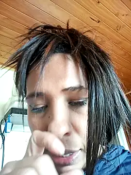 XXX chat uživo modela Ivon_C
