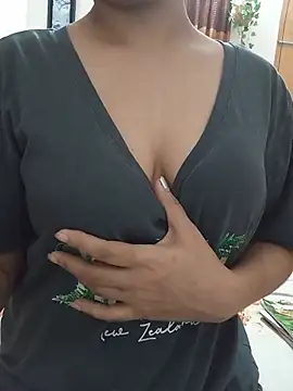 Živý XXX chat Tanha18