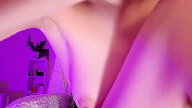 XXX chat uživo modela Britney_Ross