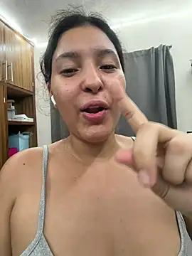 XXX chat uživo modela mariatudulceadiccion