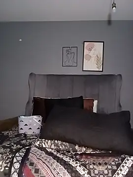 צ'אט XXX בשידור חי של RealMsPEARLsEXY69