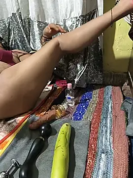 Hotty-Rani-Bhabi: απευθείας συνομιλία ΧΧΧ
