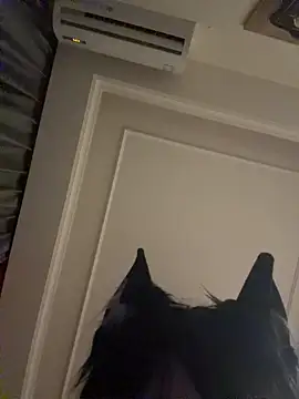 XXX chat uživo modela Yiyi-707