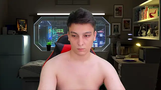Justin_time111 élő XXX-chatje