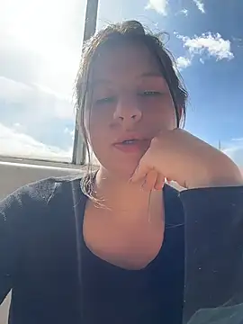 XXX chat uživo modela Connie_vega