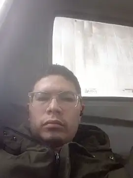 XXX chat uživo modela ElYElla26