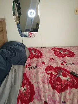 AsLince XXX чат на живо