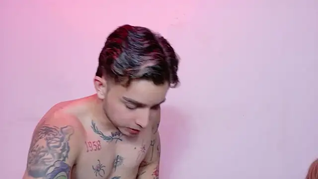 Živý XXX chat AliceandMax