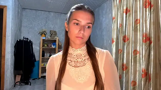 KacyBrostoff Adlı Modelin Canlı XXX Sohbeti
