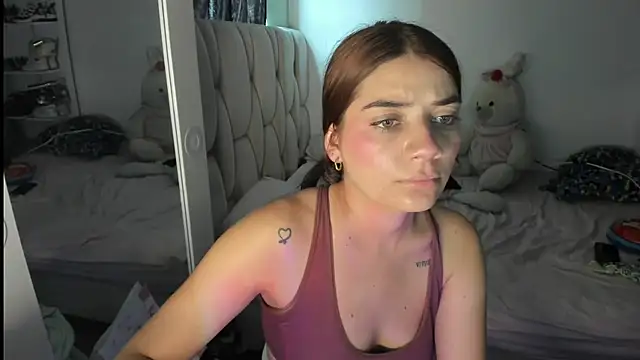Chat XXX en directo de KittyKlum