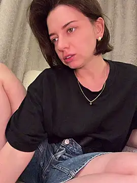 Take_Me_Awayy 即時 XXX 聊天