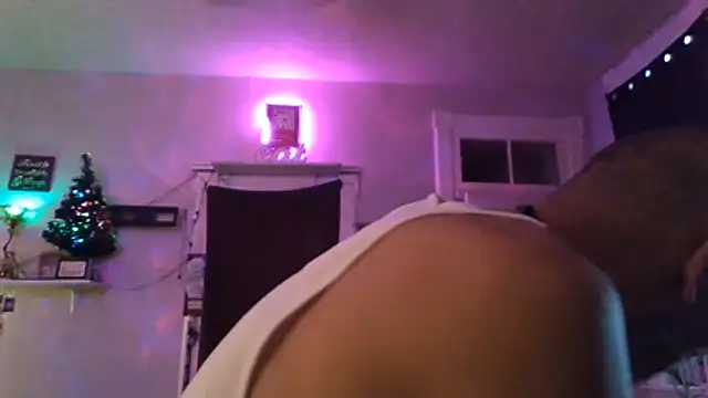 xuan8pssy_ui69's Webcam Show