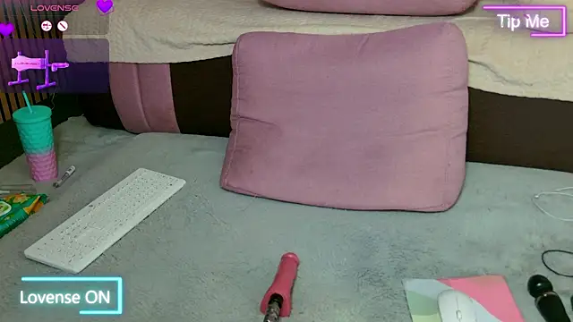 MirunaHaze Chat XXX live
