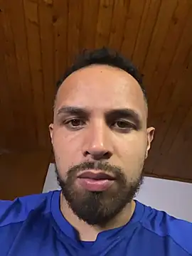 Chat +18 de Mason_fit09 ao vivo