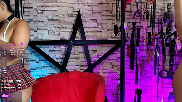 Caroline_bdsm Adlı Modelin Canlı XXX Sohbeti