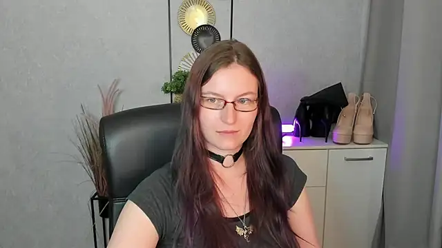 Živý XXX chat emmaxDelight