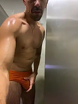 แชท XXX สดของ dantedesirexx