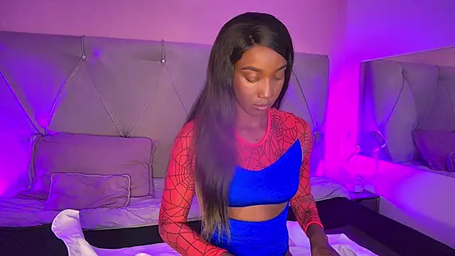 FiorelaLenin's Live XXX Chat