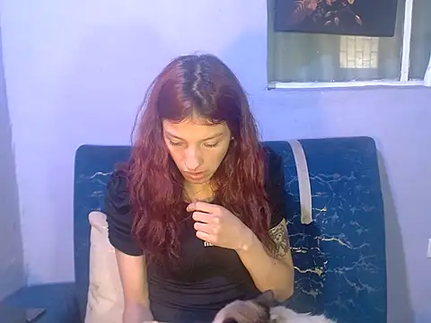 צ'אט XXX בשידור חי של Emma-Wilson