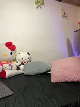 Chat +18 de Liah_ferrer ao vivo
