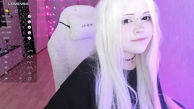 SelenaCute's Live XXX Chat