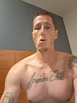 majestic4u's Webcam Show