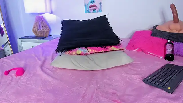 Chatroom XXX en direct de hailey_hadid