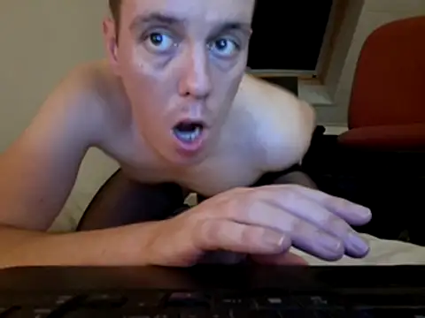 BeBrendon live XXX chat