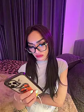 NaughtyAsian25 Live XXX-Chat