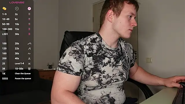 Živý XXX chat Richard_Dullas