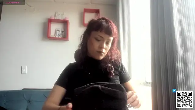seijaku_'s Live XXX Chat