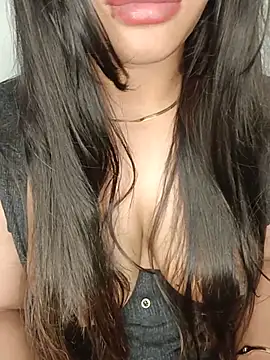 Chat XXX en directo de SAVITA-STRIP