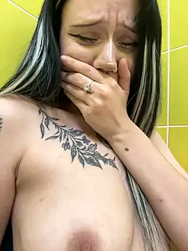 sukidaa লাইভ XXX চ্যাট